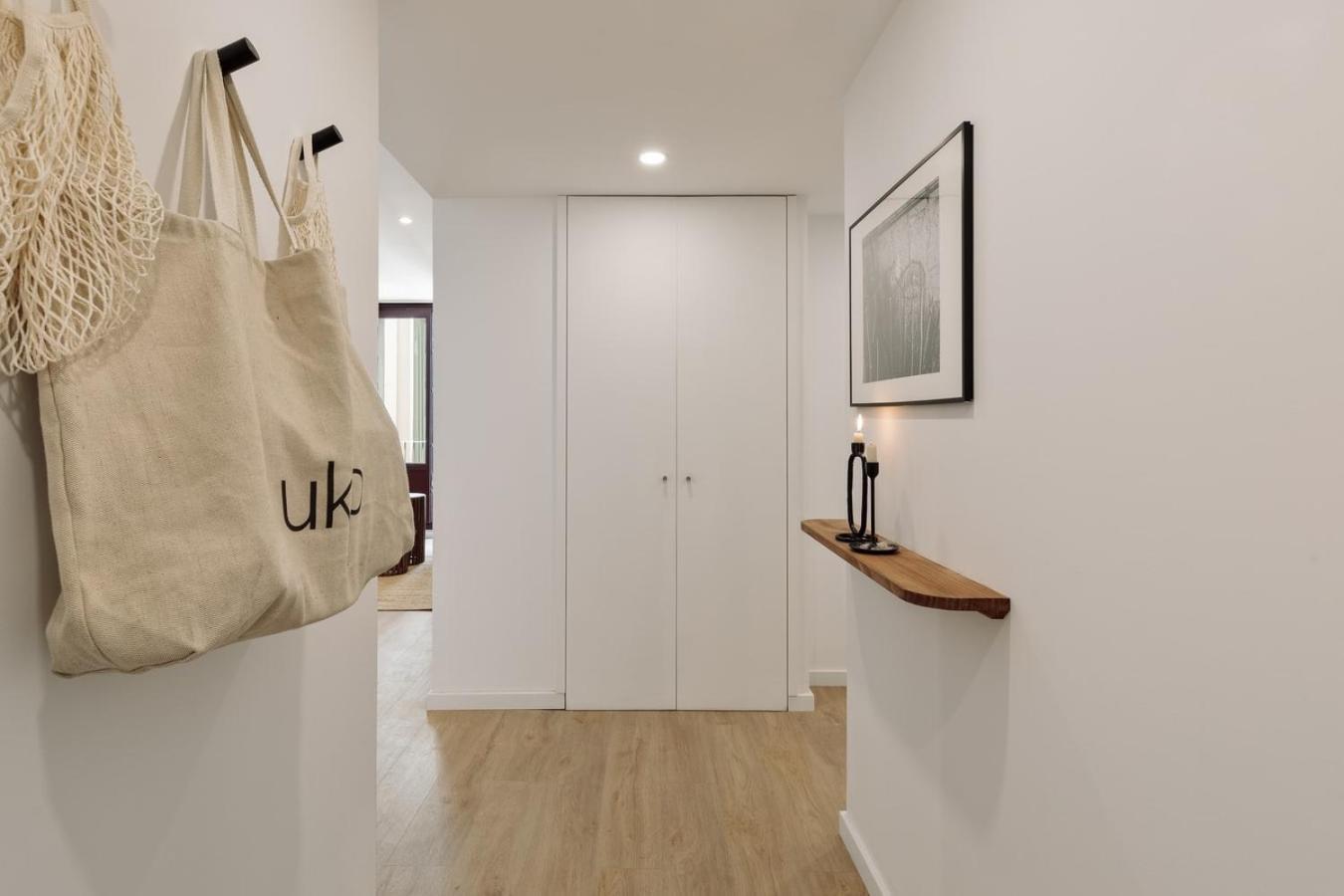 Appartement Eboli - 3 Bedrooms, Balcony And Terrace In Ciutat Vella